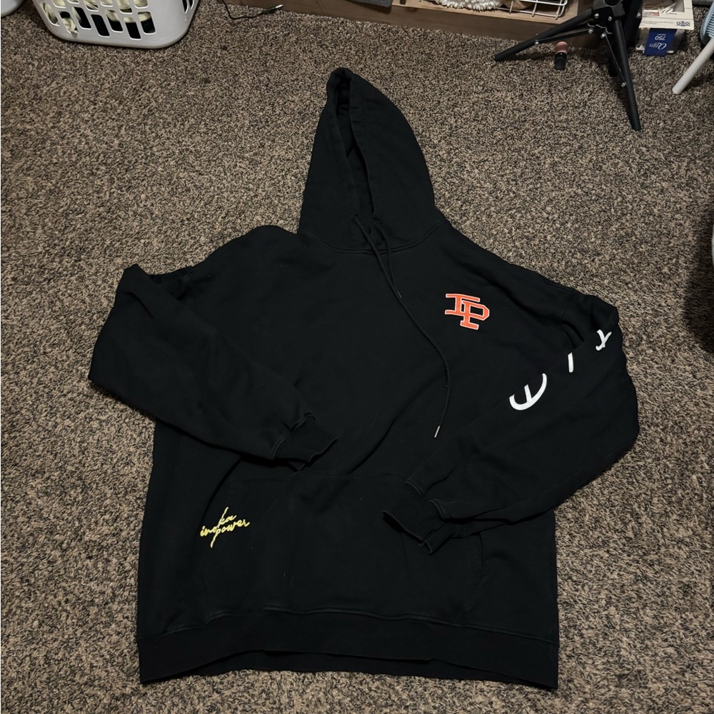 Inaka Power Black hoodie